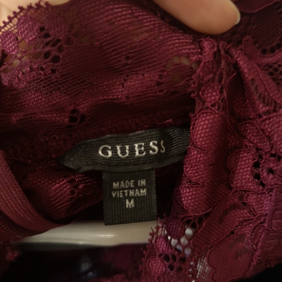 GUESS Floral Lace Top - Picture 5 of 5